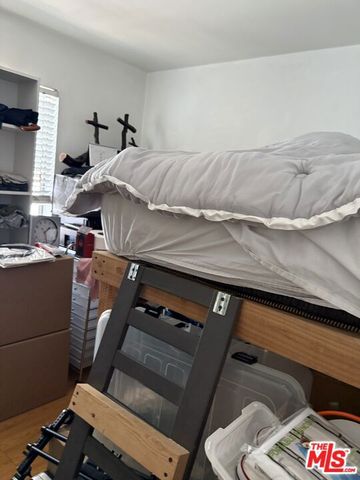 1531 Cambria Street, Los Angeles, CA 90017