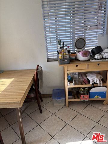 1531 Cambria Street, Los Angeles, CA 90017