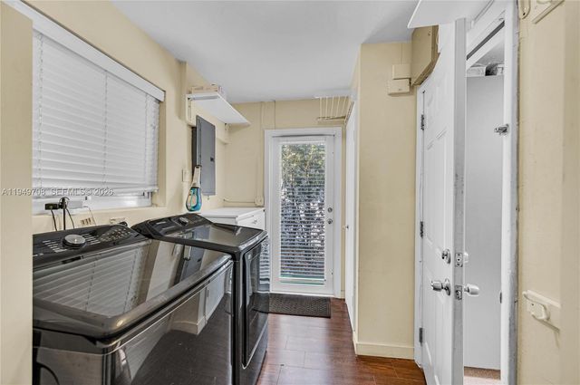 5516 Sardinia St, Coral Gables, FL 33146