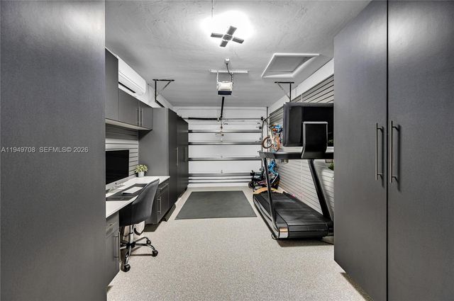 5516 Sardinia St, Coral Gables, FL 33146