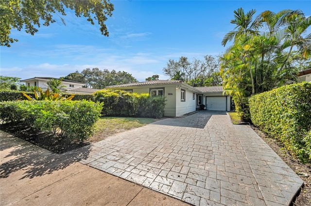 5516 Sardinia St, Coral Gables, FL 33146