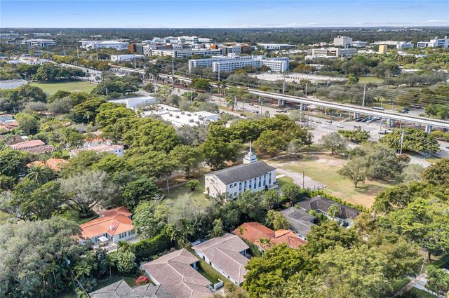 5516 Sardinia St, Coral Gables, FL 33146