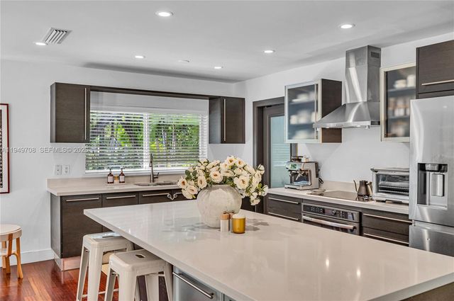 5516 Sardinia St, Coral Gables, FL 33146