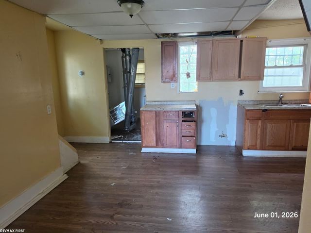 20185 Indiana Street, Detroit, MI 48221
