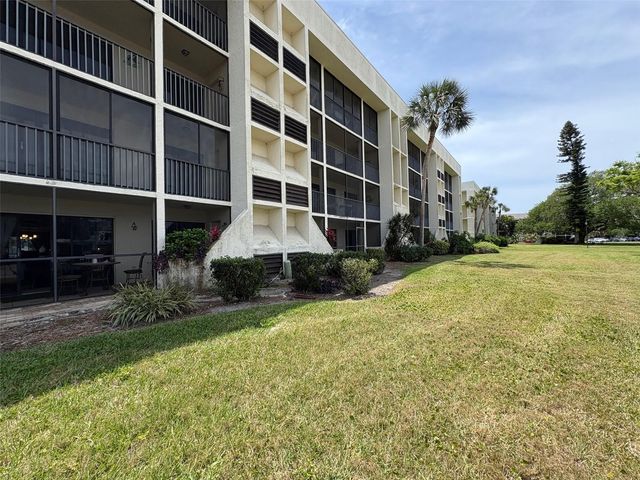 6114 43RD STREET W 104E, Bradenton, FL 34210