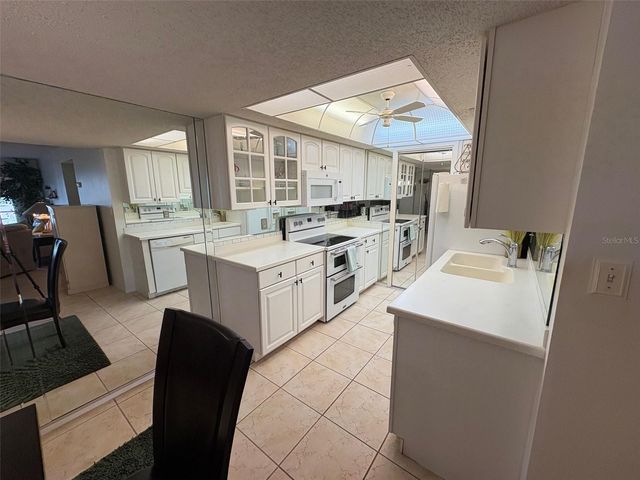 6114 43RD STREET W 104E, Bradenton, FL 34210