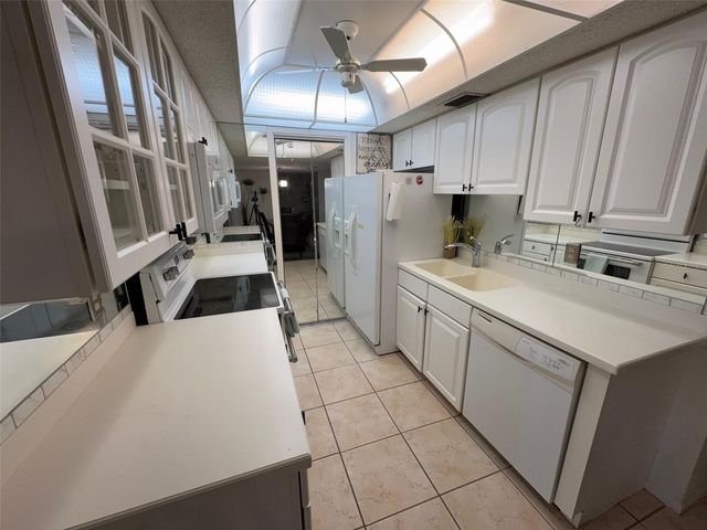 6114 43RD STREET W 104E, Bradenton, FL 34210