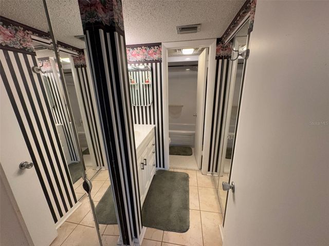 6114 43RD STREET W 104E, Bradenton, FL 34210