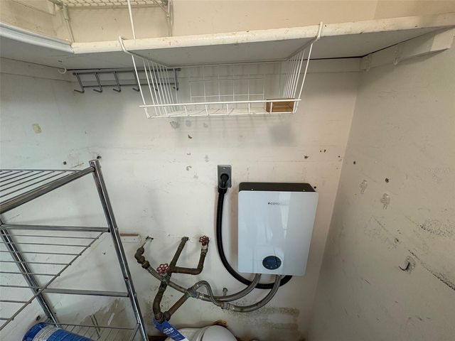 6114 43RD STREET W 104E, Bradenton, FL 34210