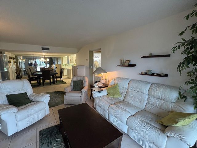 6114 43RD STREET W 104E, Bradenton, FL 34210