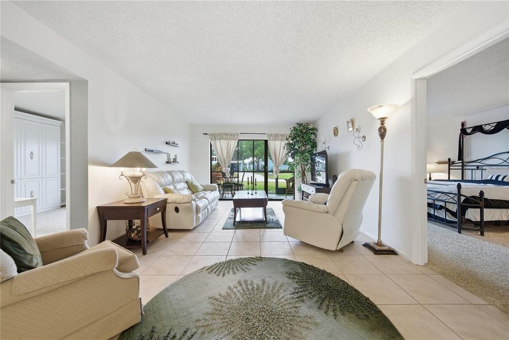 Image 17 of property listing at 6114 43RD STREET W 104E, Bradenton, FL 34210