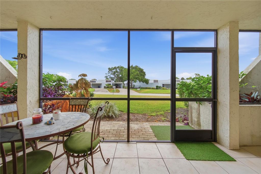 Image 26 of property listing at 6114 43RD STREET W 104E, Bradenton, FL 34210