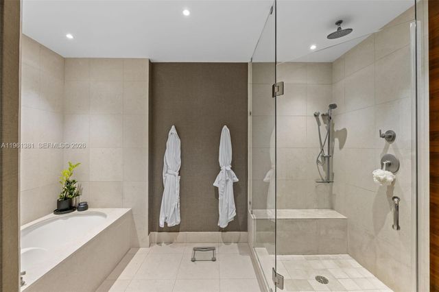 6799 Collins Ave 506, Miami Beach, FL 33141