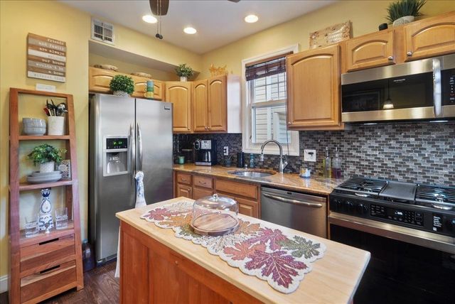 252 GRACE AVE, Secaucus, NJ 07094