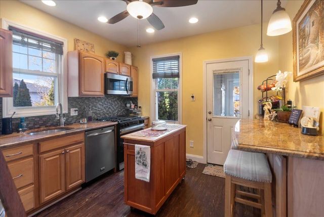 252 GRACE AVE, Secaucus, NJ 07094