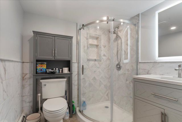 252 GRACE AVE, Secaucus, NJ 07094