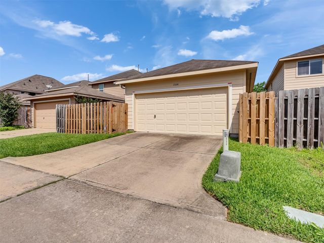 7334 Autumn Sun Drive, Houston, TX 77083