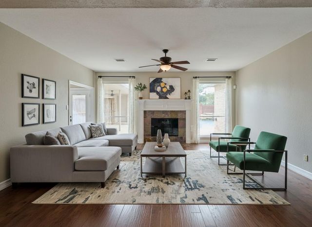 6623 Lussier Drive, Sugar Land, TX 77479