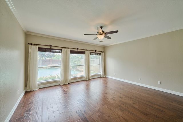 6623 Lussier Drive, Sugar Land, TX 77479