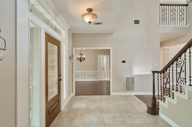 6623 Lussier Drive, Sugar Land, TX 77479