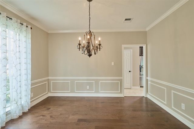 6623 Lussier Drive, Sugar Land, TX 77479