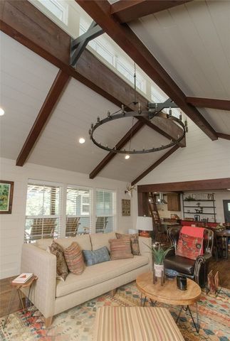 19055 Cove Creek Road, Prairie Grove, AR 72753