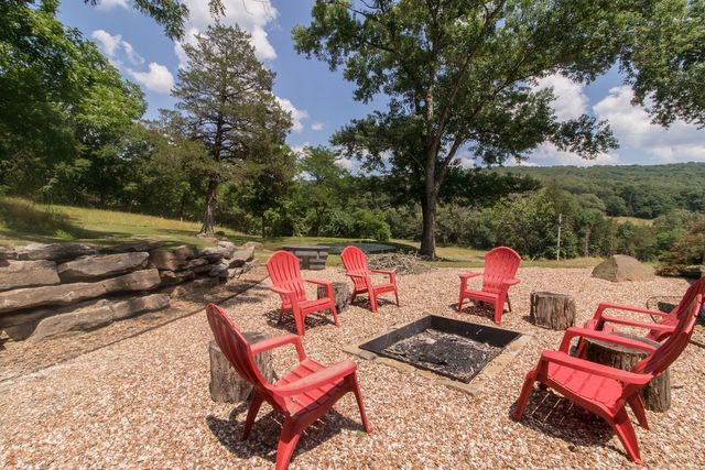 19055 Cove Creek Road, Prairie Grove, AR 72753