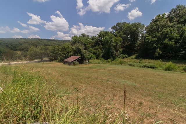 19055 Cove Creek Road, Prairie Grove, AR 72753