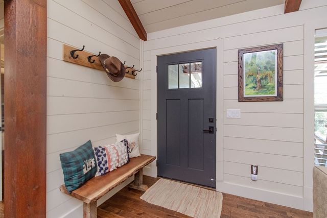 19055 Cove Creek Road, Prairie Grove, AR 72753