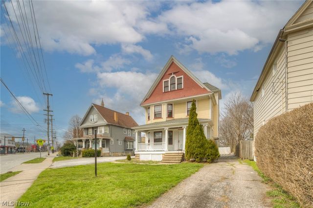 4432 Pearl Road, Cleveland, OH 44109