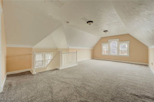 4432 Pearl Road, Cleveland, OH 44109