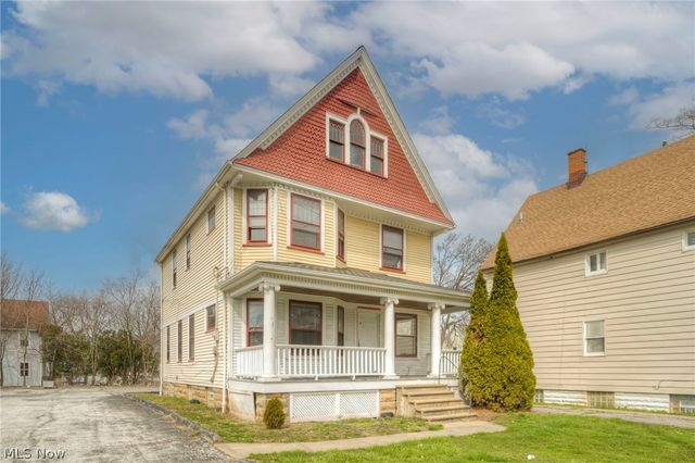 4432 Pearl Road, Cleveland, OH 44109