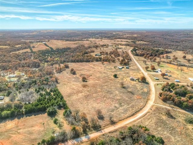 335827 E Winding Road, Mcloud, OK 74851