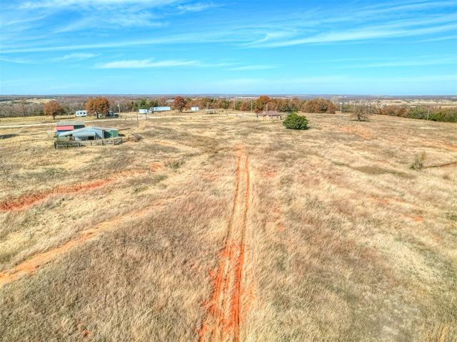 335827 E Winding Road, Mcloud, OK 74851
