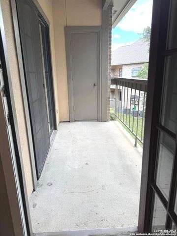 11839 Parliament St Apt 624, San Antonio, TX 78216