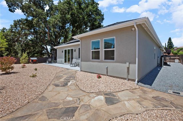 1908 Catahoula Court, Paso Robles, CA 93446