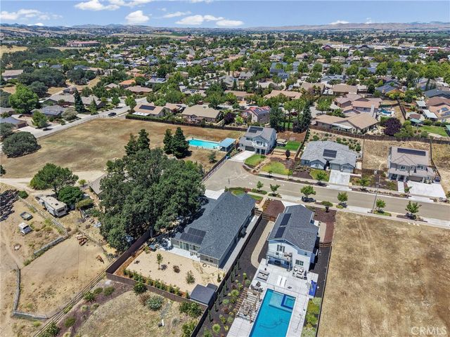 1908 Catahoula Court, Paso Robles, CA 93446