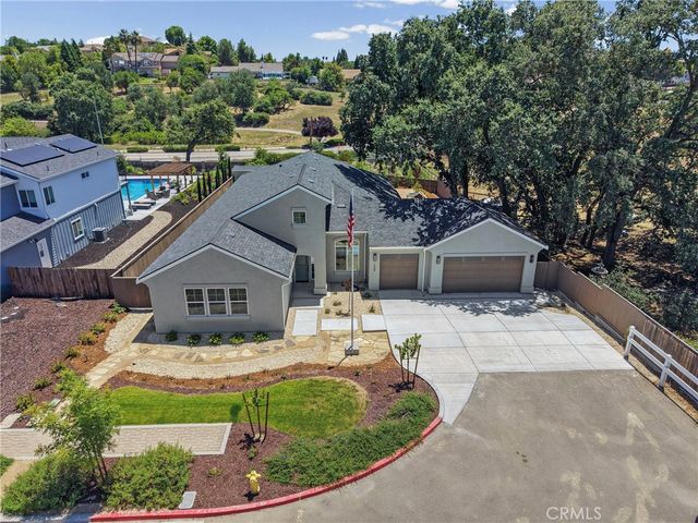 1908 Catahoula Court, Paso Robles, CA 93446