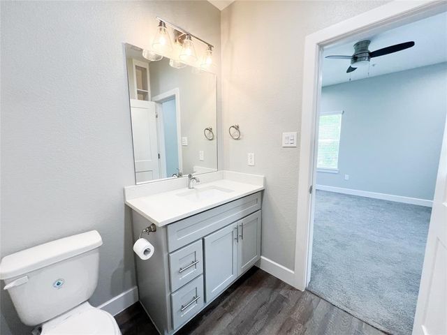 144 W 5th Street B, Kemah, TX 77565