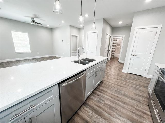 144 W 5th Street B, Kemah, TX 77565