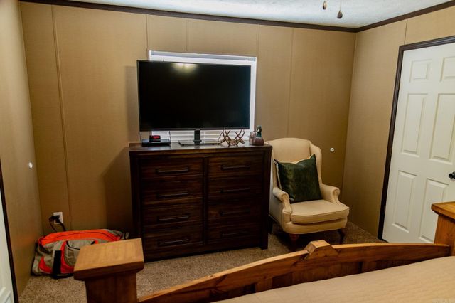 314 Bear Bluff Trail, Ravenden, AR 72459