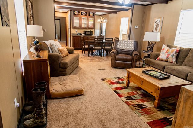 314 Bear Bluff Trail, Ravenden, AR 72459