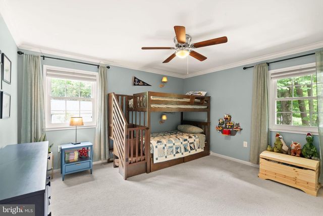8446 PORTER LN, Alexandria, VA 22308