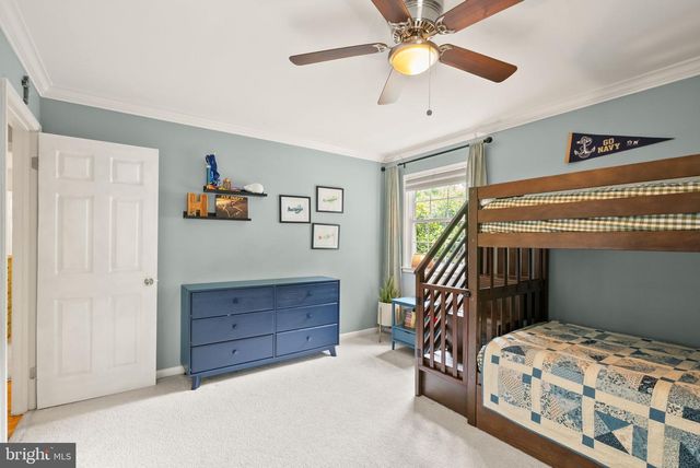 8446 PORTER LN, Alexandria, VA 22308