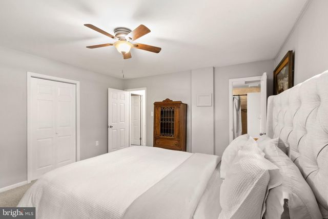8446 PORTER LN, Alexandria, VA 22308