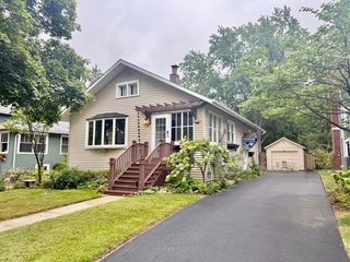 921 Chicago Avenue, Downers Grove, IL 60515