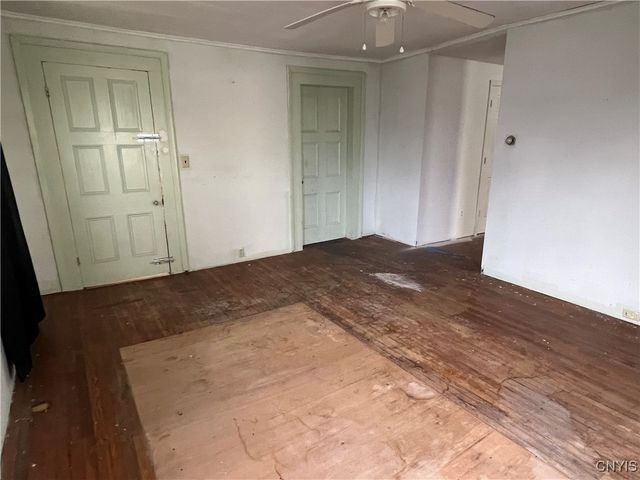 75 Van Anden Street, Auburn, NY 13021