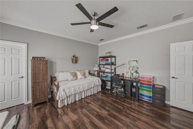 37220 NEUKOM AVENUE, Zephyrhills, FL 33541