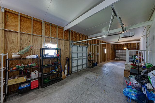 37220 NEUKOM AVENUE, Zephyrhills, FL 33541
