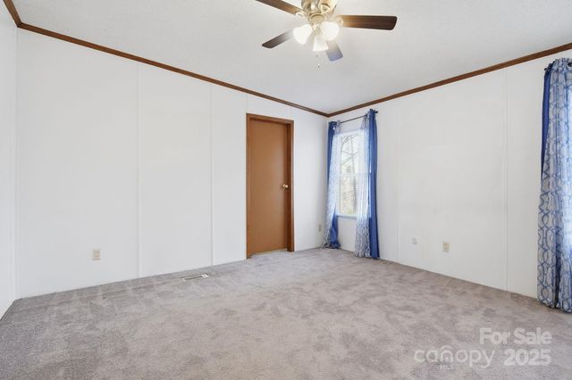 5268 Montana Circle NW, Concord, NC 28027